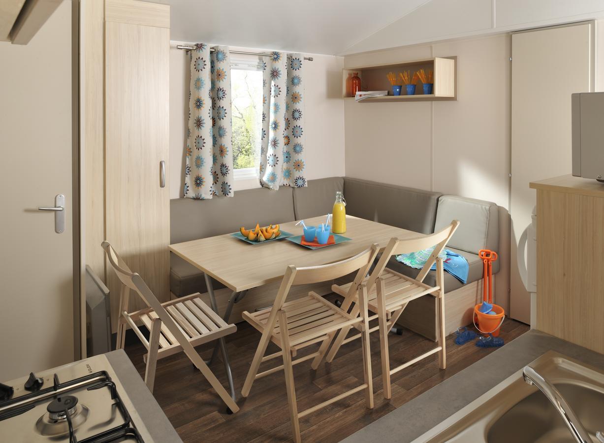 Frantheor Frejus 5 Etoiles Hotel Ruang foto