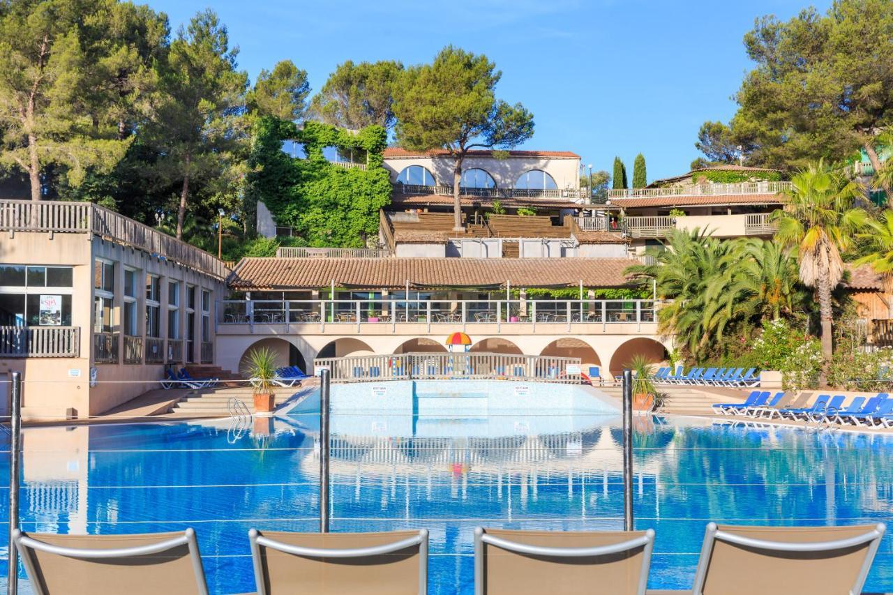Frantheor Frejus 5 Etoiles Hotel Bagian luar foto